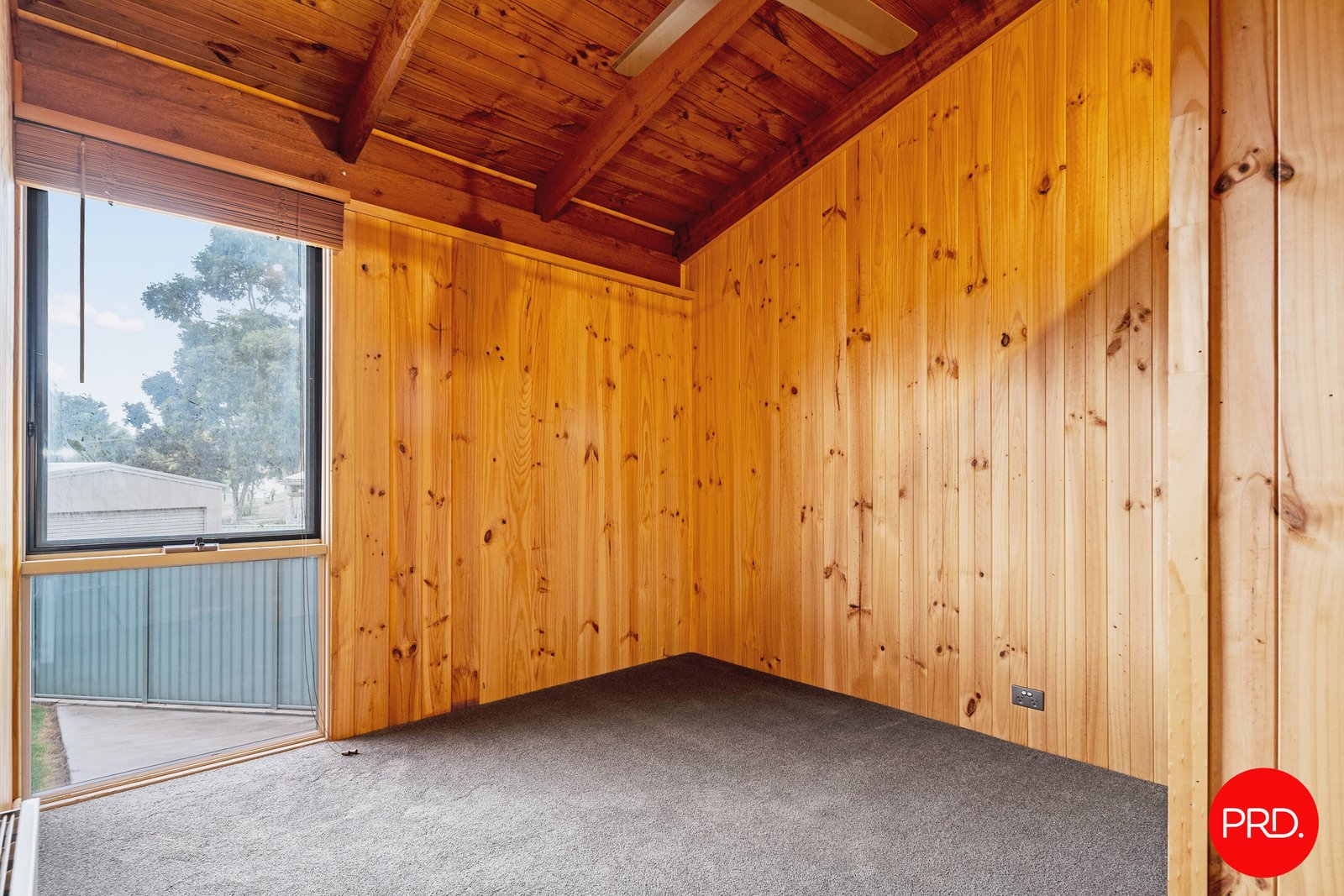 86 Happy Valley Road LONG GULLY 7