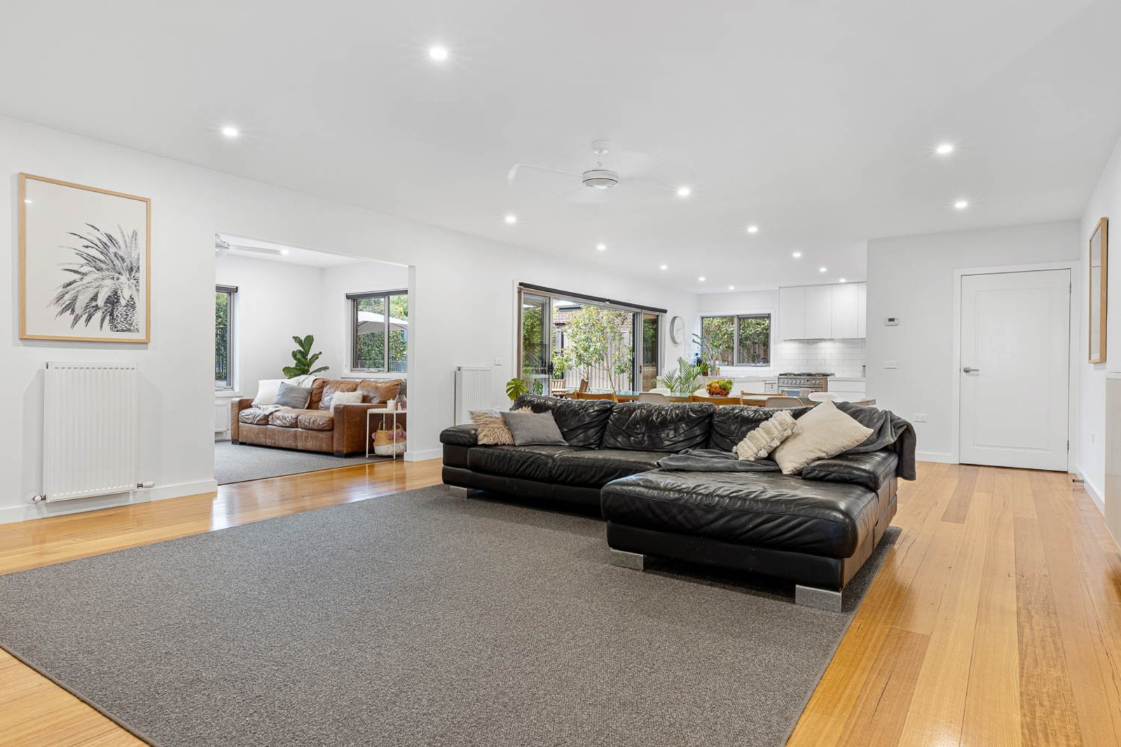 Gallery: 86 Hermitage Avenue