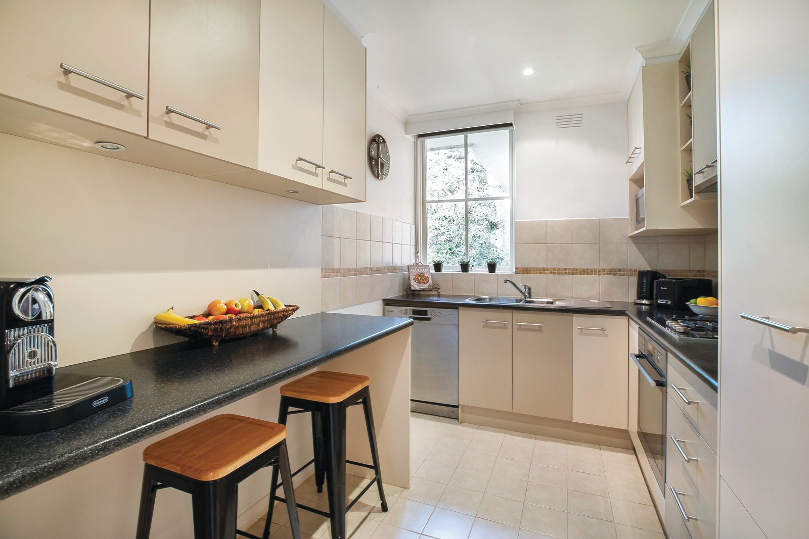 8/6 Irving Street, Malvern, VIC