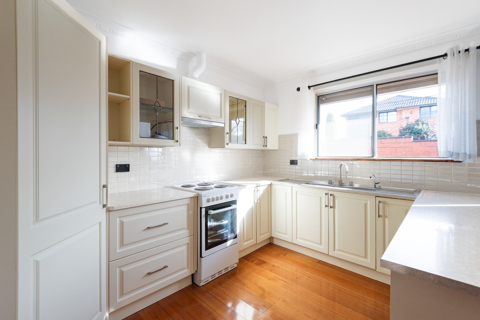 Gallery: 86 Kallay Street