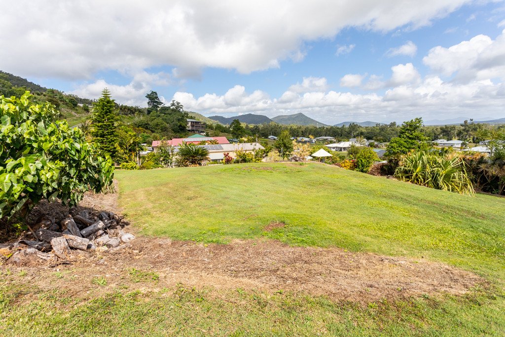 86 Kookaburra Drive CANNON VALLEY 21