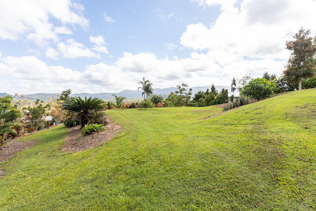 86 Kookaburra Drive CANNON VALLEY 23