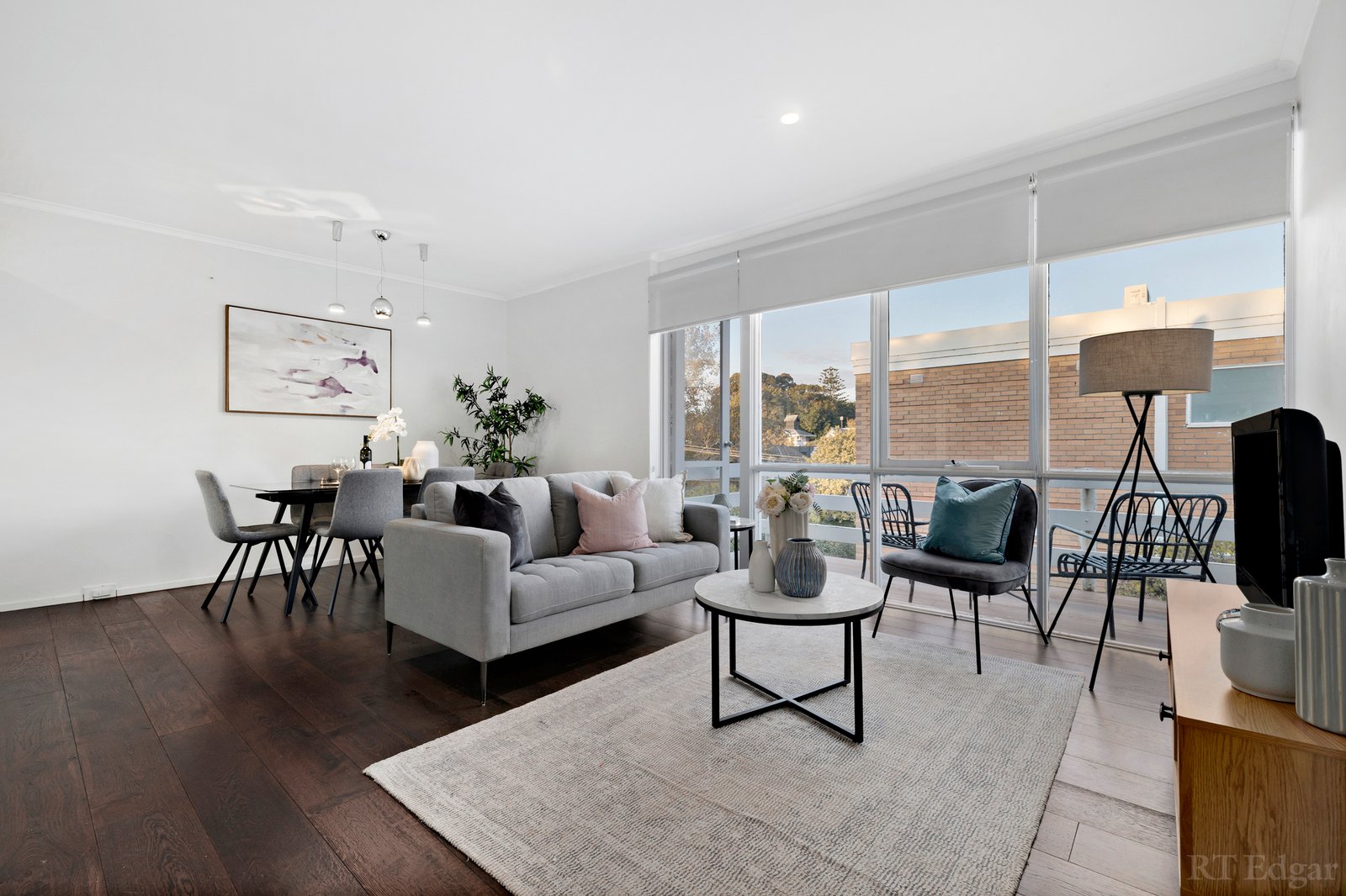 Real Estate and Property in 8/6 Lambert Road, Toorak, VIC