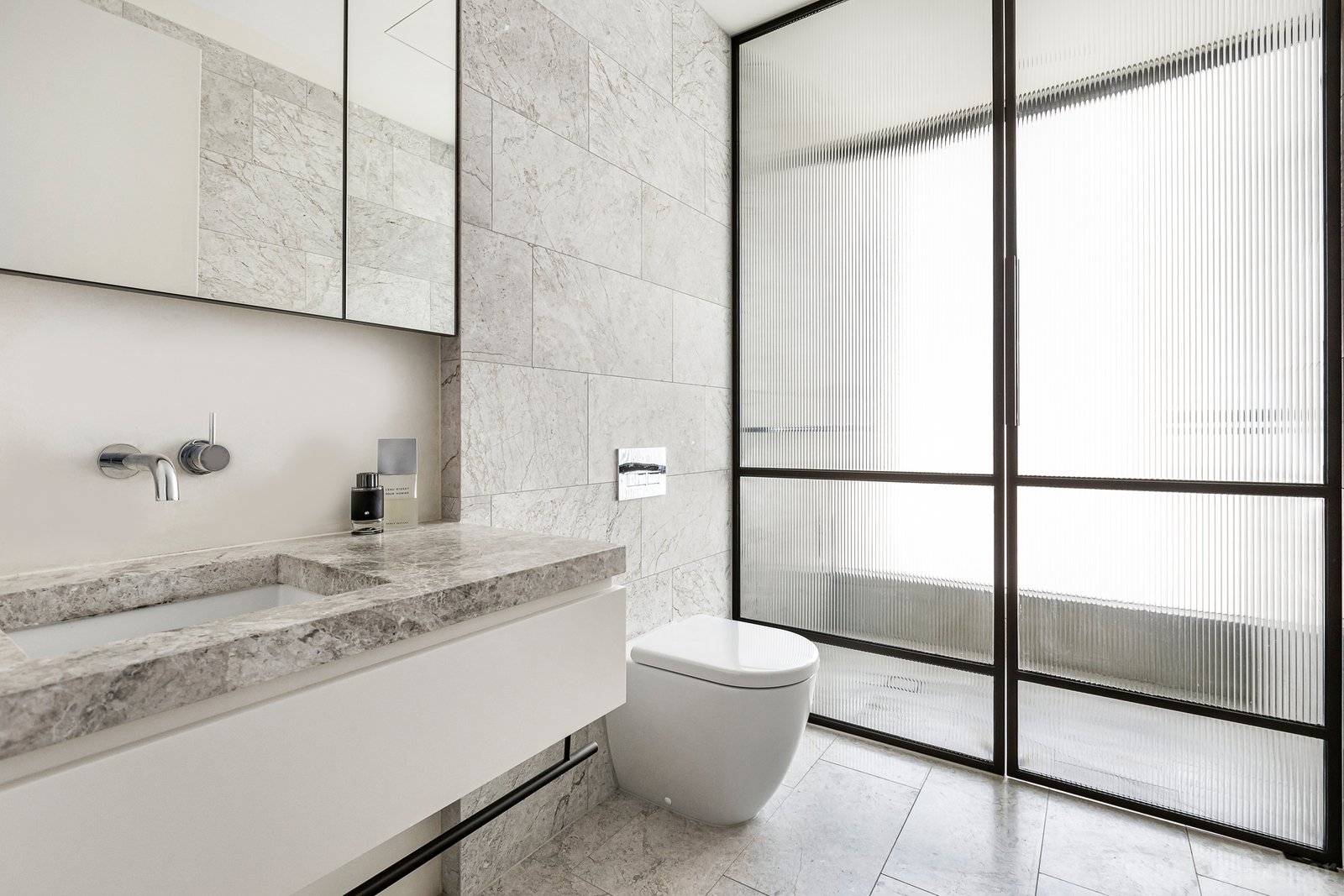 Real Estate and Property in 8/6 Mathoura Road, Toorak, VIC