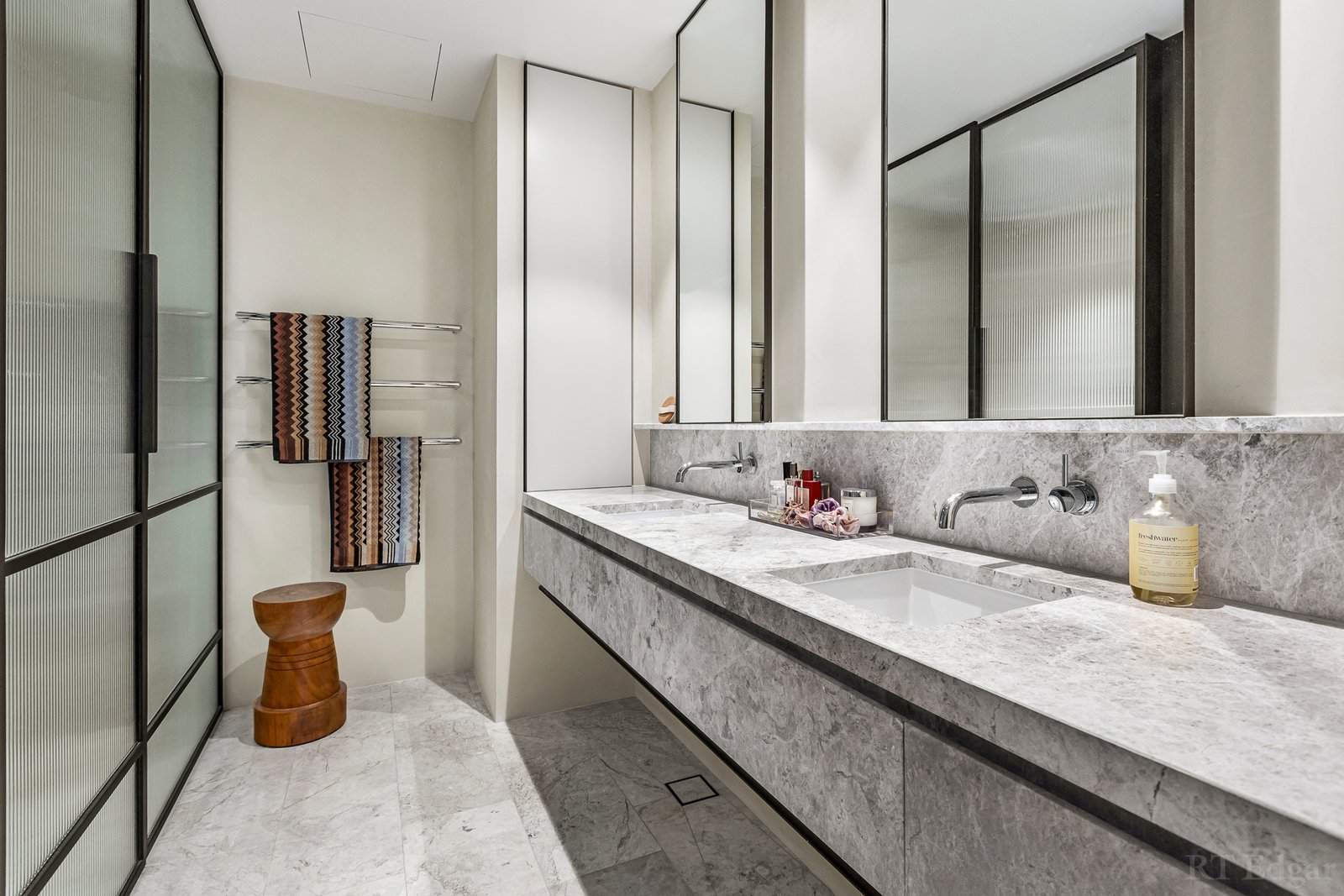 Real Estate and Property in 8/6 Mathoura Road, Toorak, VIC