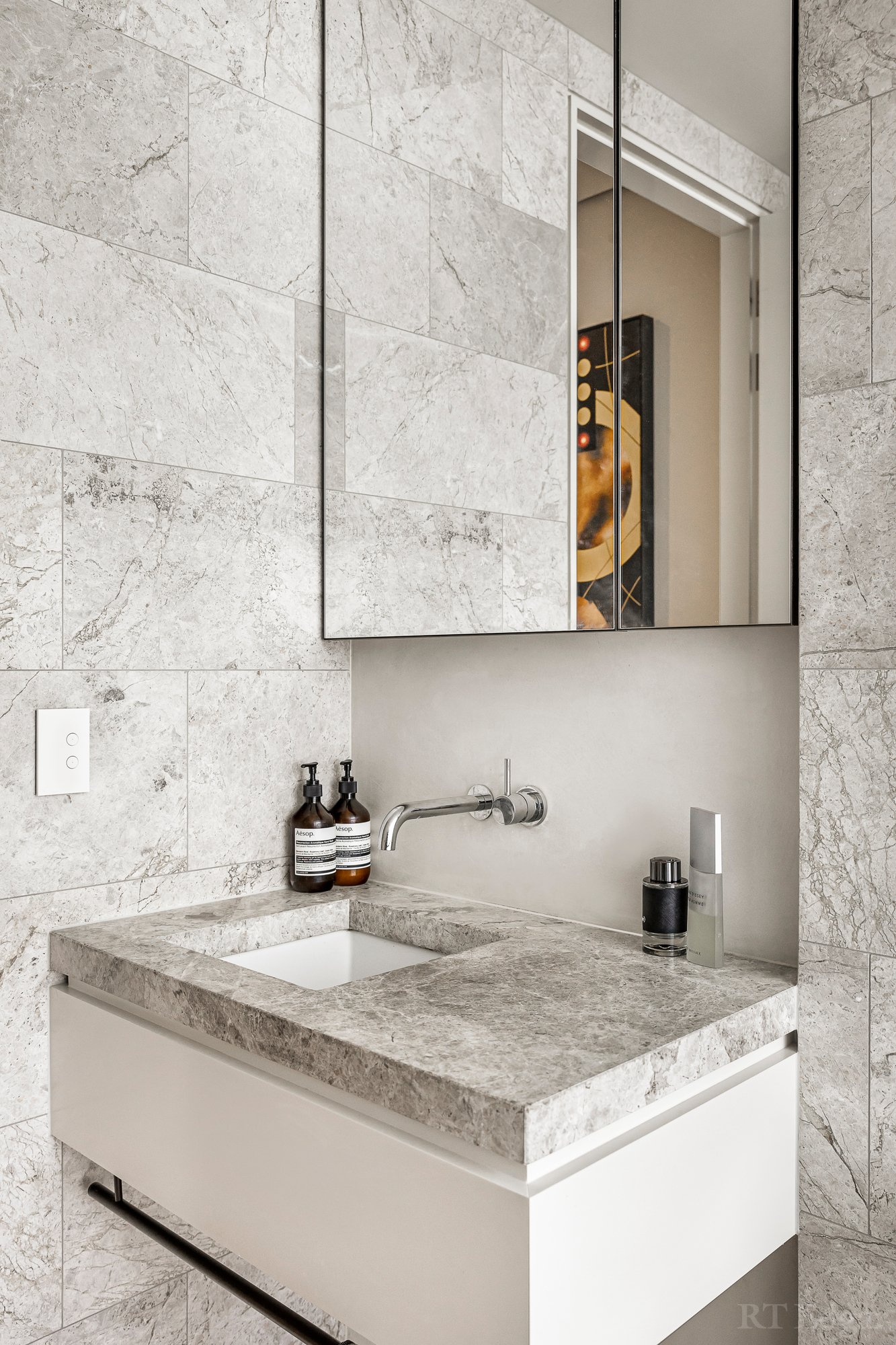 Real Estate and Property in 8/6 Mathoura Road, Toorak, VIC