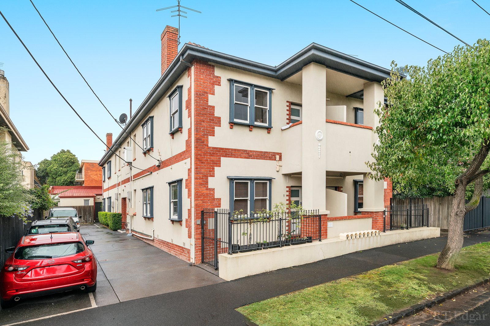 Real Estate and Property in 8/6 May Street, Elwood, VIC