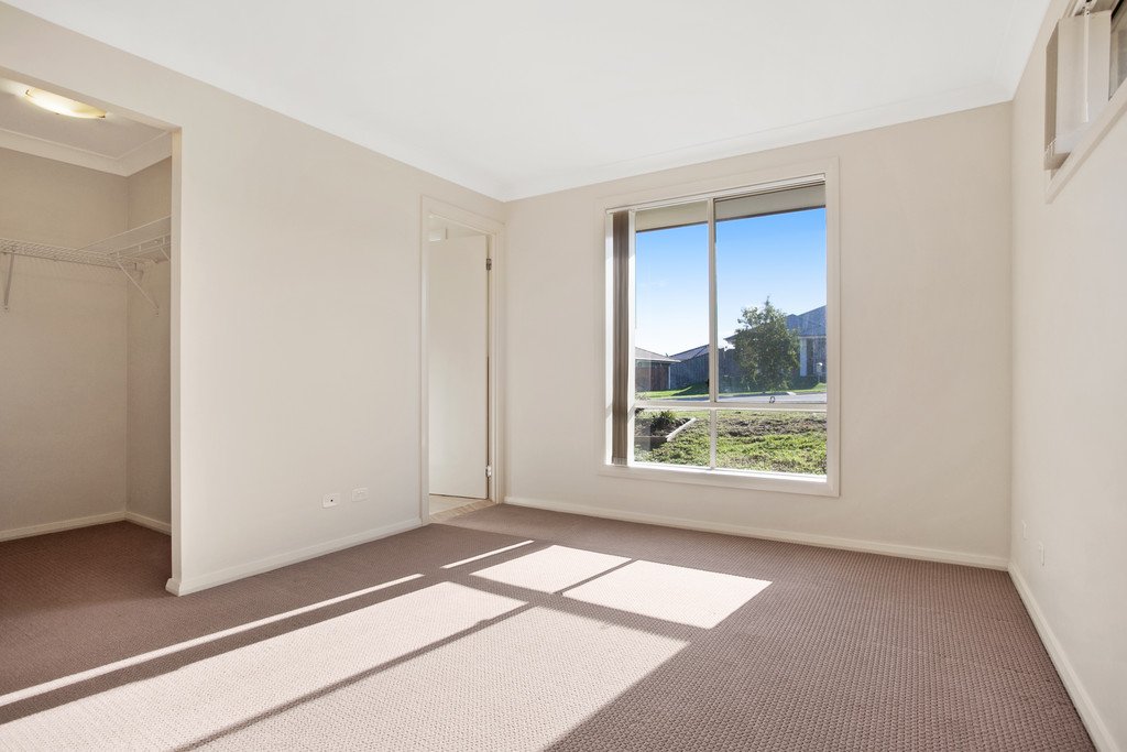 86 McKeachie Drive ABERGLASSLYN 4