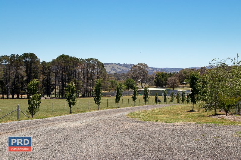 86 Neils Creek Road BUNGENDORE 1
