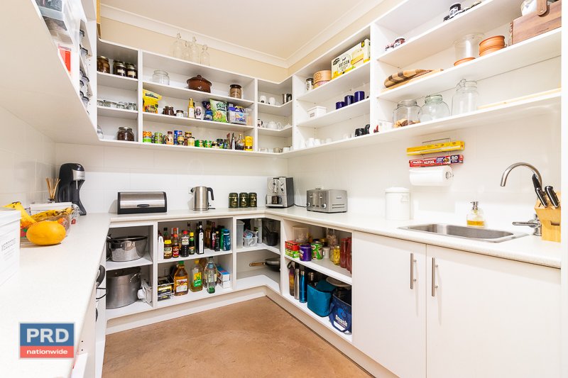 86 Neils Creek Road BUNGENDORE 14