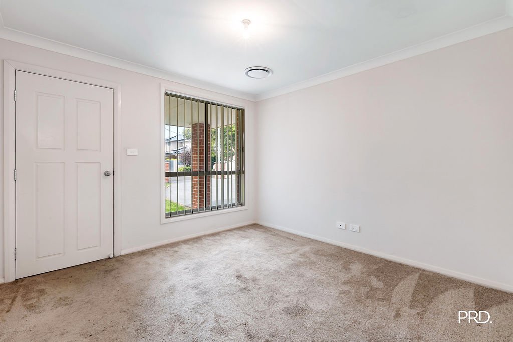 86 Penrose Crescent SOUTH PENRITH 3