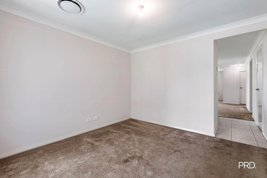 86 Penrose Crescent SOUTH PENRITH 5