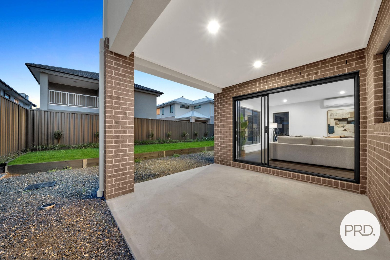 86 Positano Circuit BERWICK 24