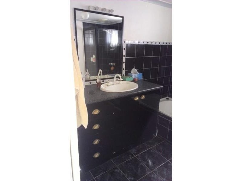 Gallery: 86 Queensville Street