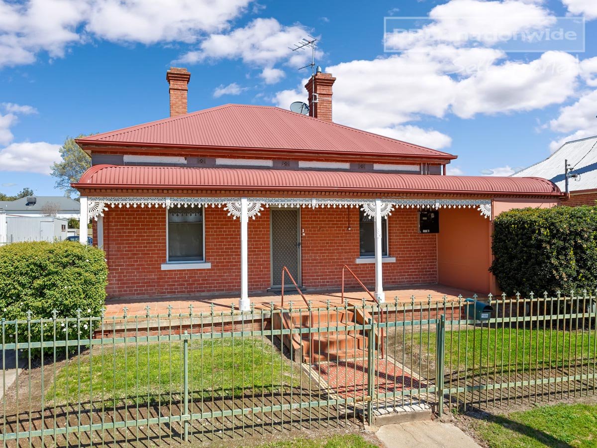 86 Railway Street TURVEY PARK 1