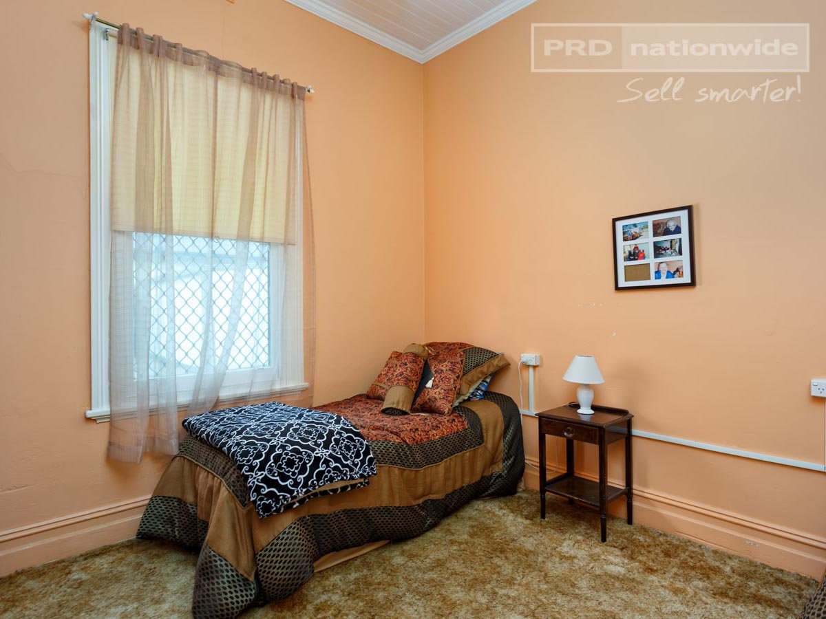 86 Railway Street TURVEY PARK 8