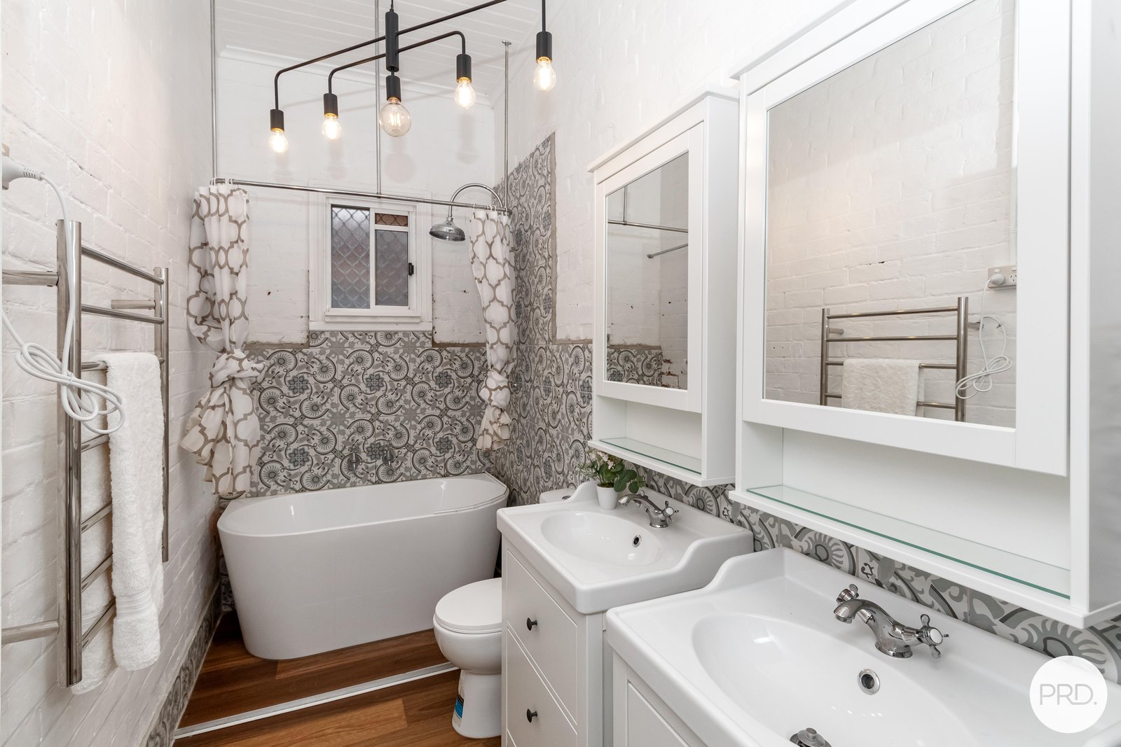 86 Railway Street TURVEY PARK 9