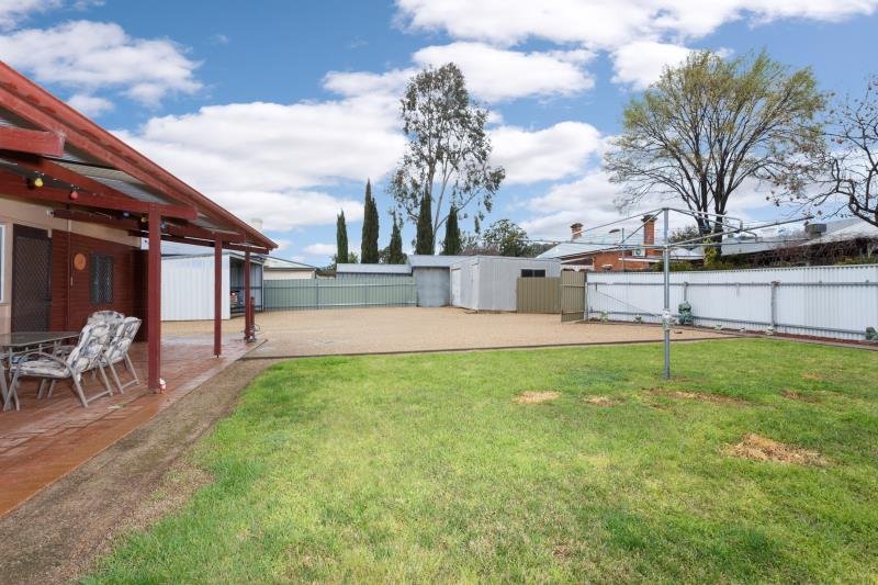 86 Railway Street WAGGA WAGGA 4