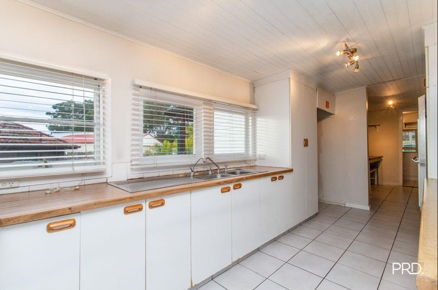 86 Richmond Road Cambridge Park 2