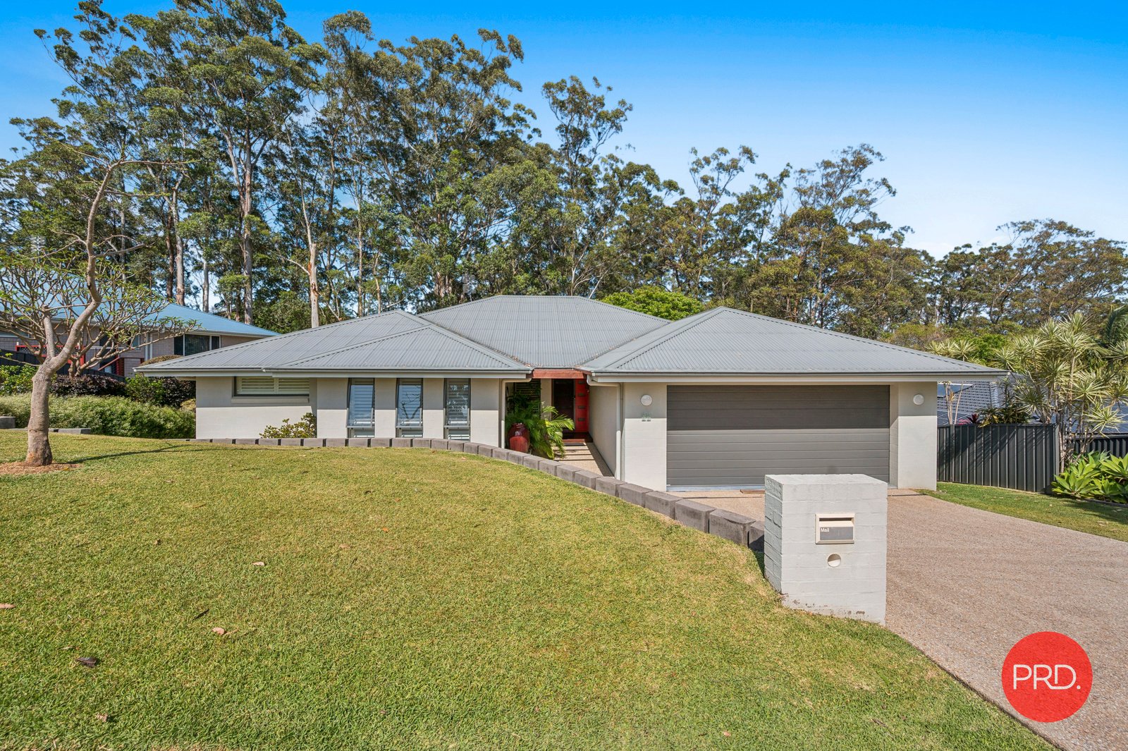 86 Roselands Drive COFFS HARBOUR 6