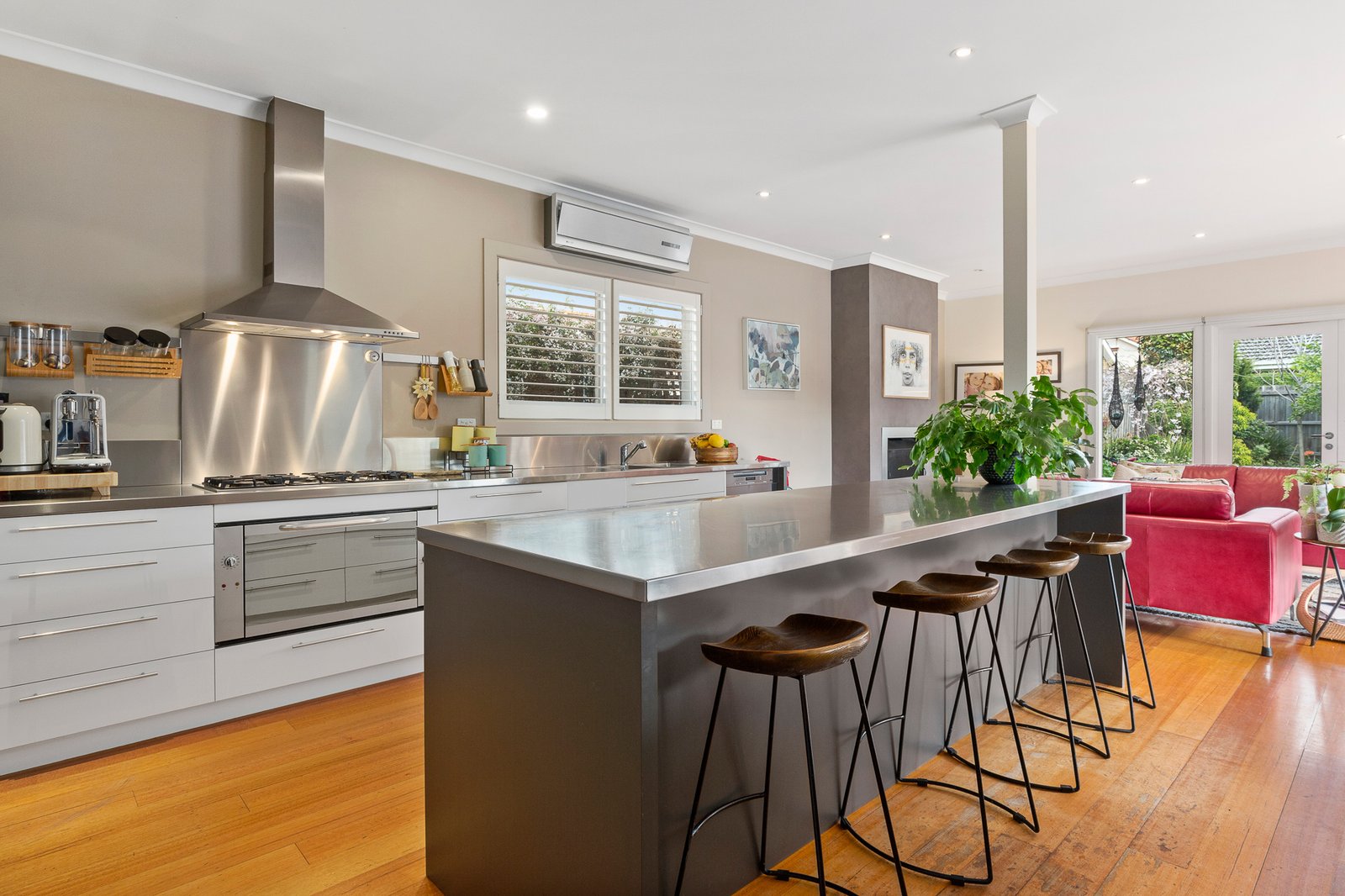 Gallery: 86 Sandringham Road