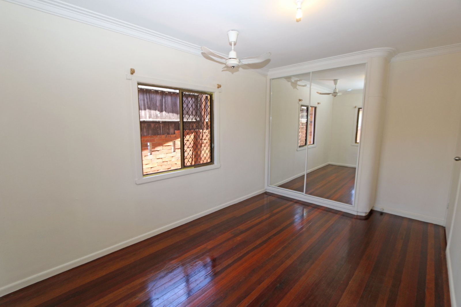 86 Smith Street SOUTHPORT 13
