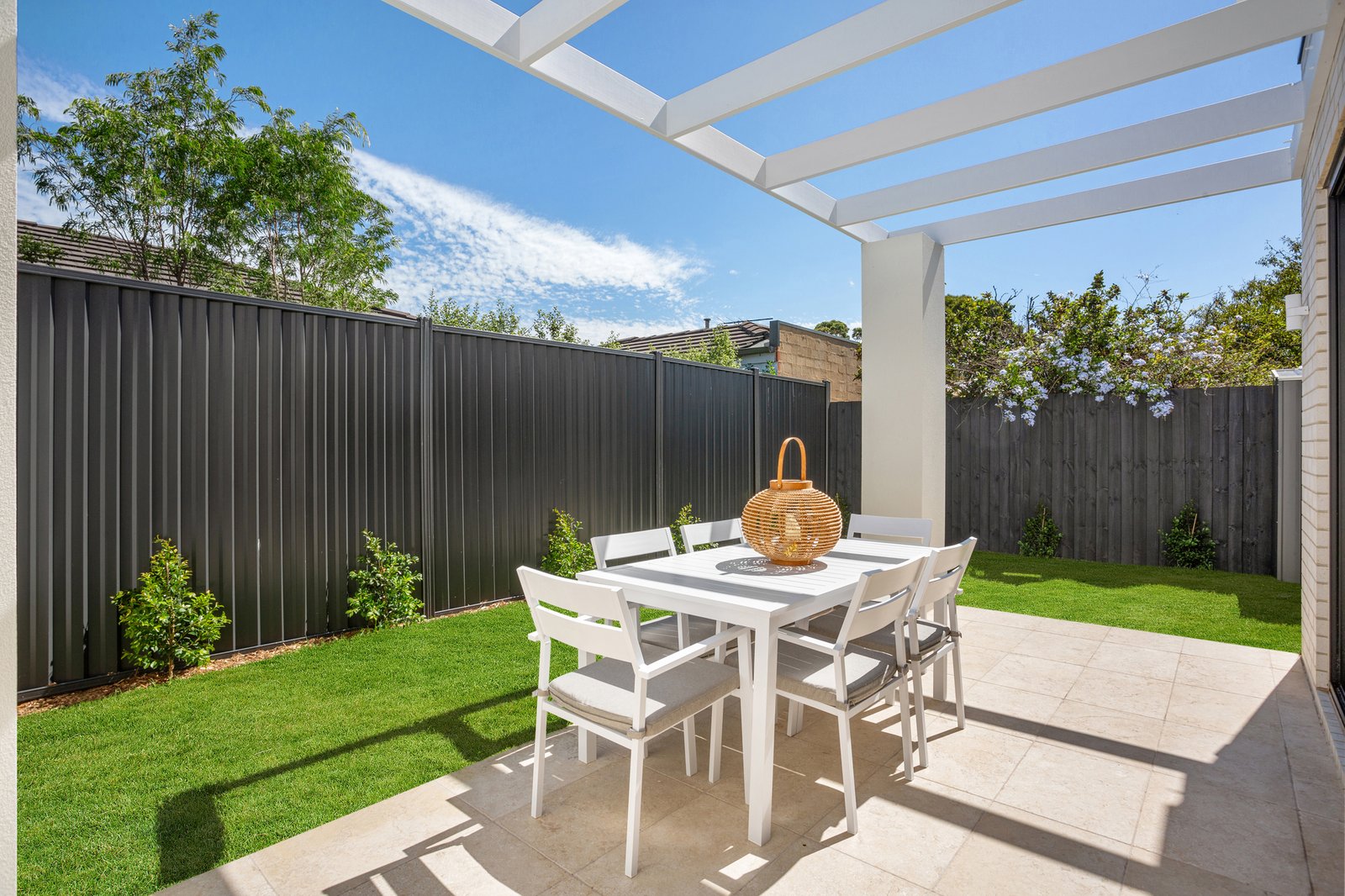 Gallery: 86 Tanti Avenue