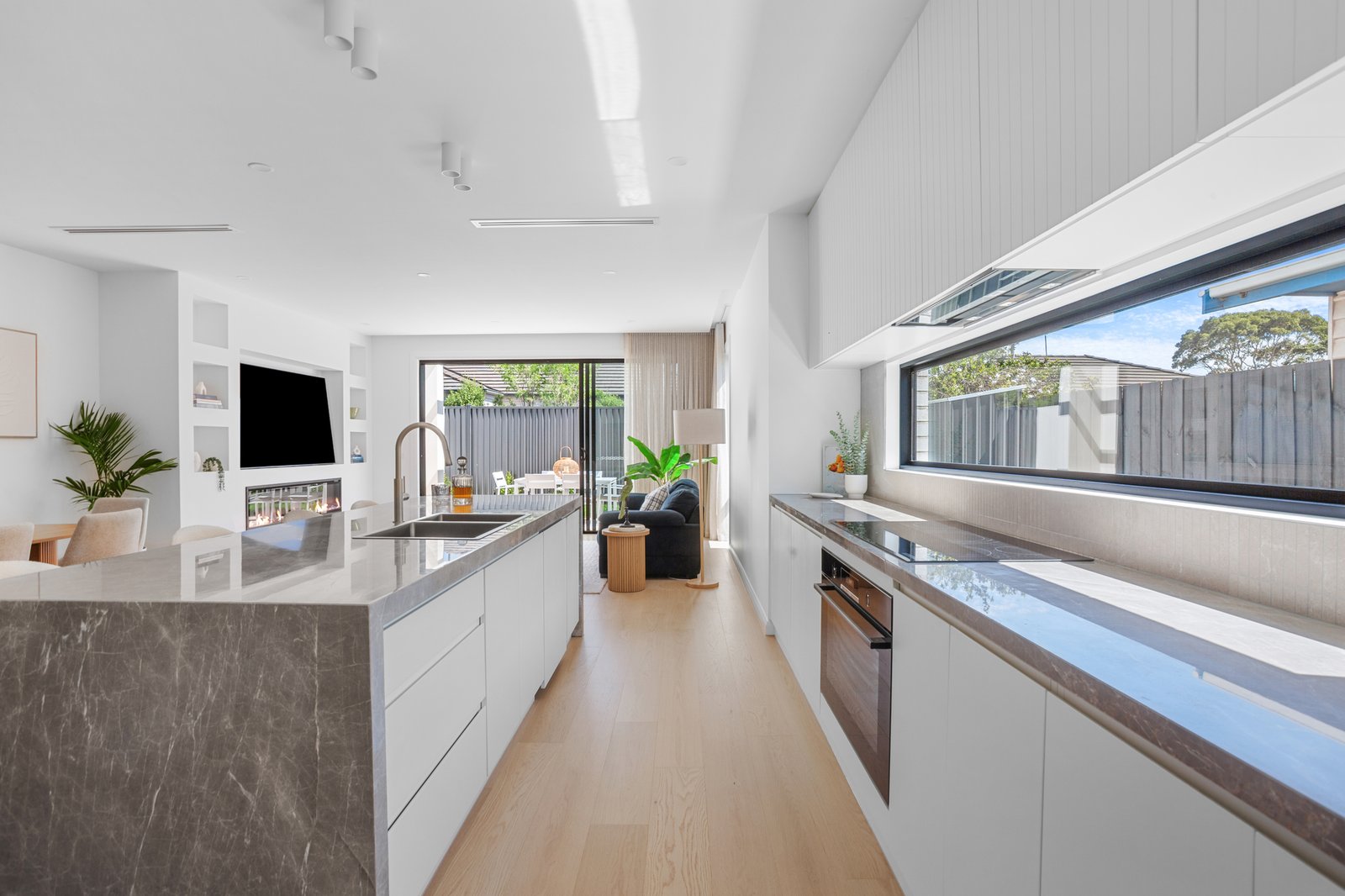 Gallery: 86 Tanti Avenue