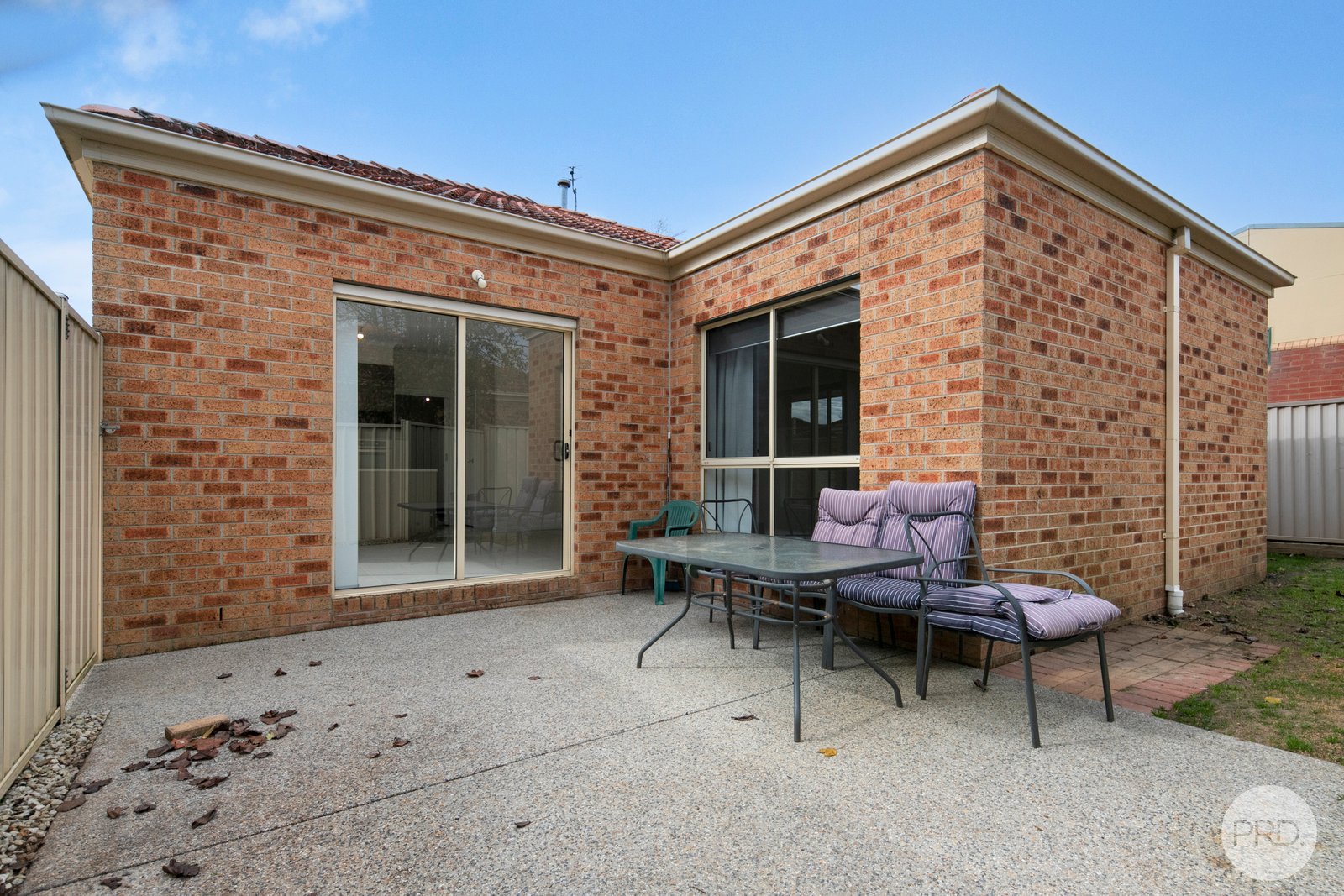 8/6 Thompson Street BROWN HILL 14