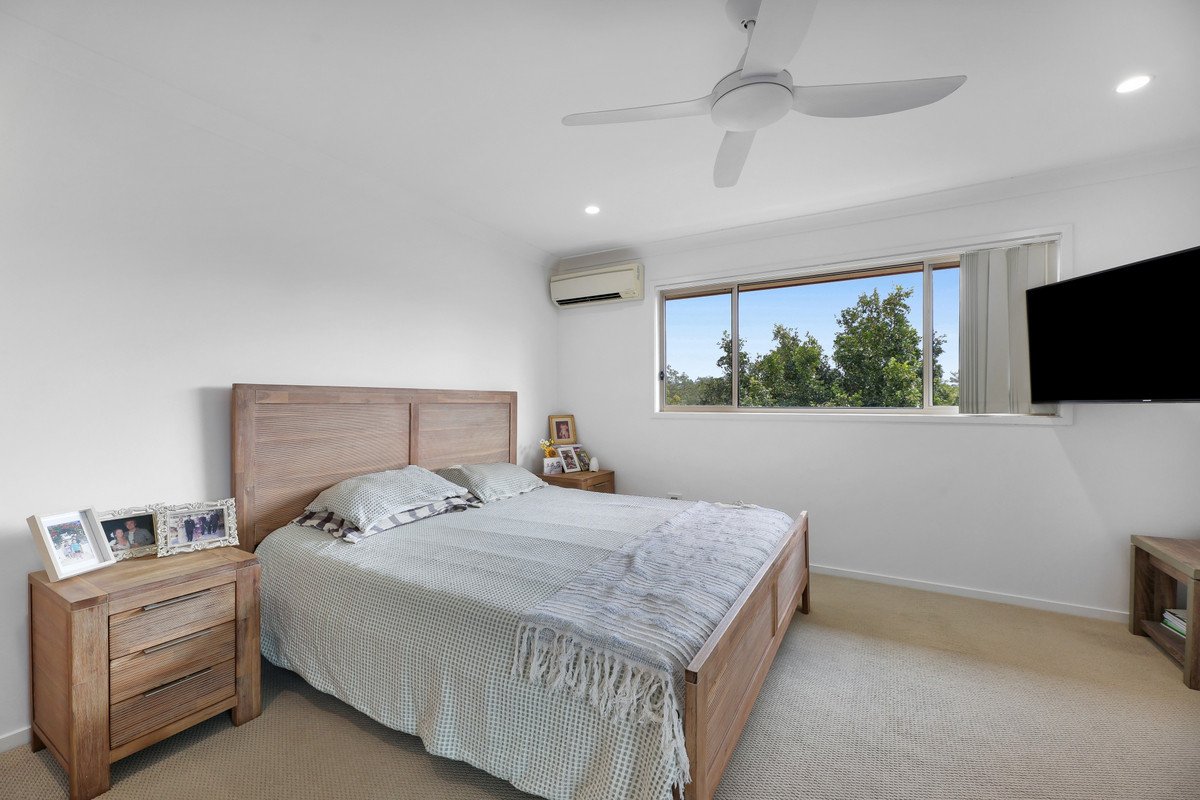 8/6 Tibbing Street Nerang 9