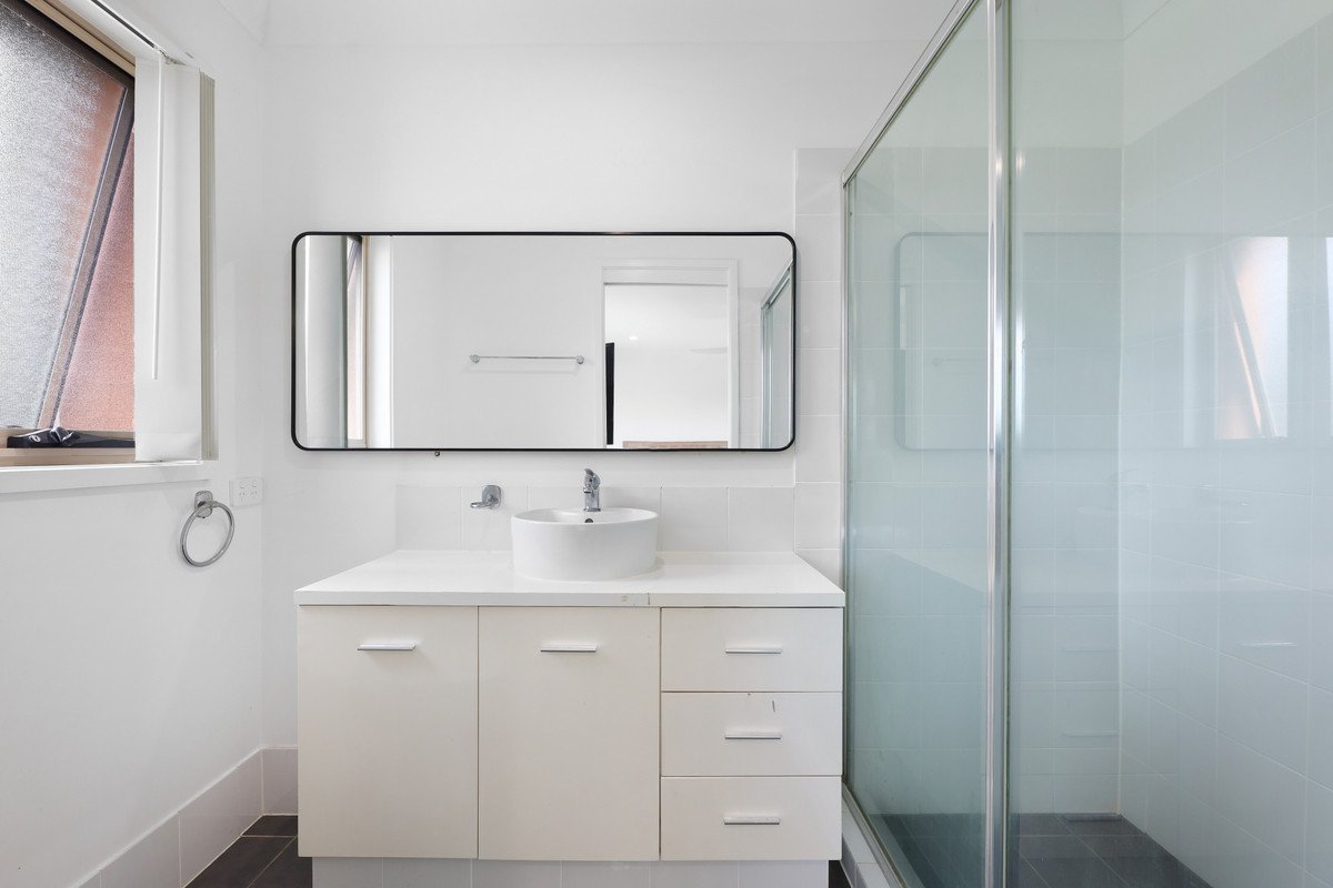 8/6 Tibbing Street Nerang 10