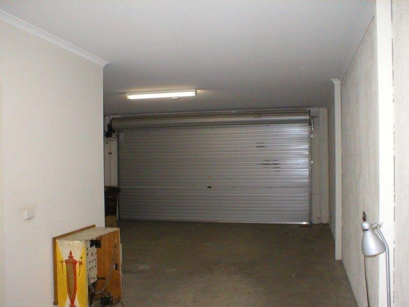 Gallery: 86 Tope Street