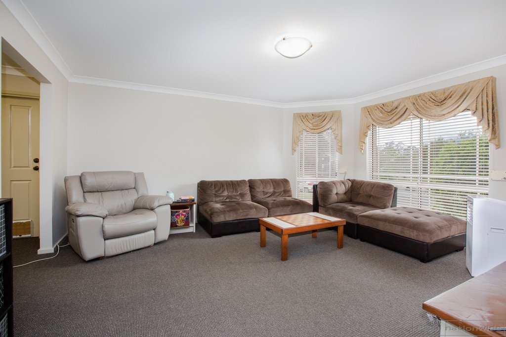 86 Weblands Street RUTHERFORD 2
