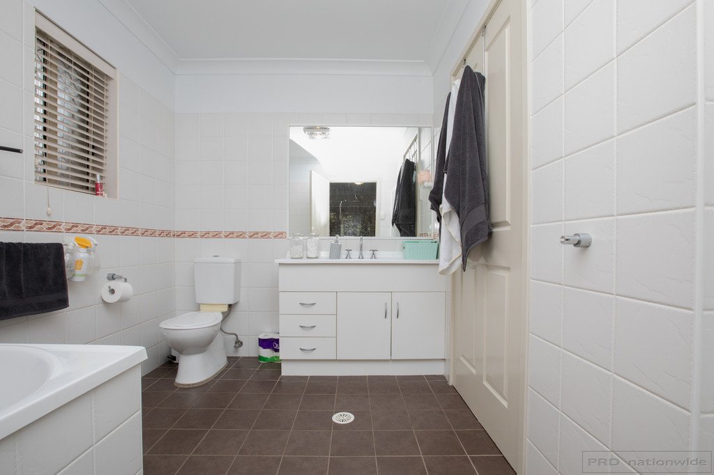 86 Weblands Street RUTHERFORD 8