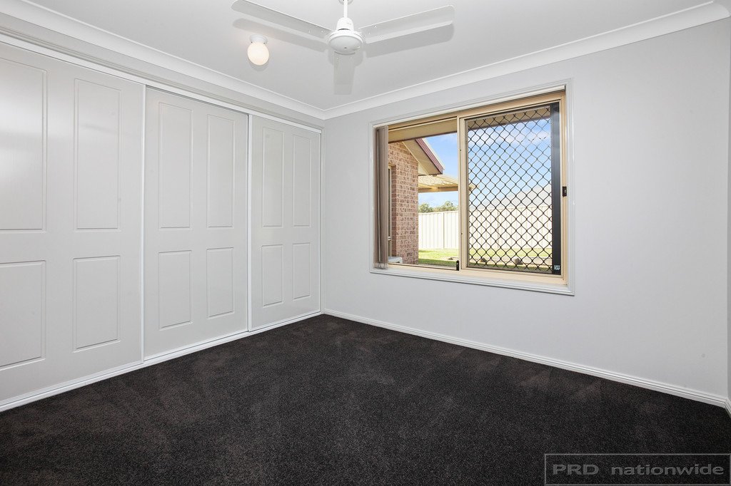 86 Worcester Drive EAST MAITLAND 14