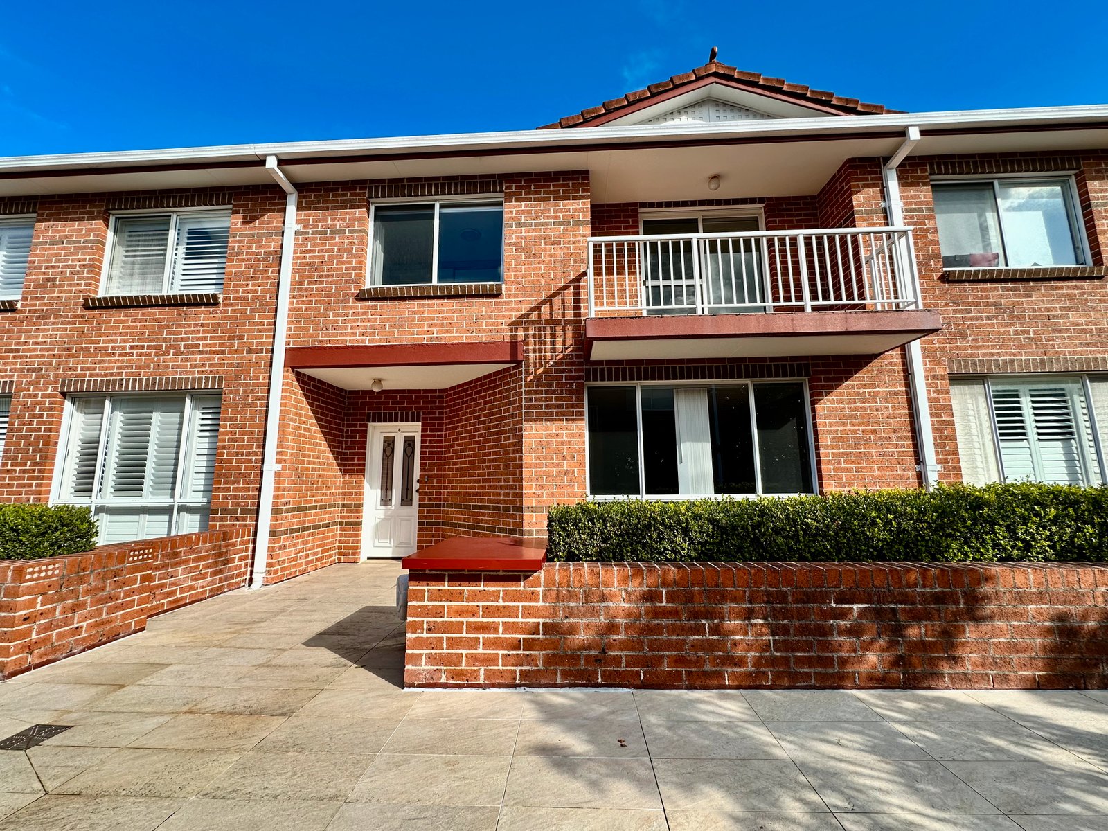 8/61-67 Varna Street CLOVELLY 1