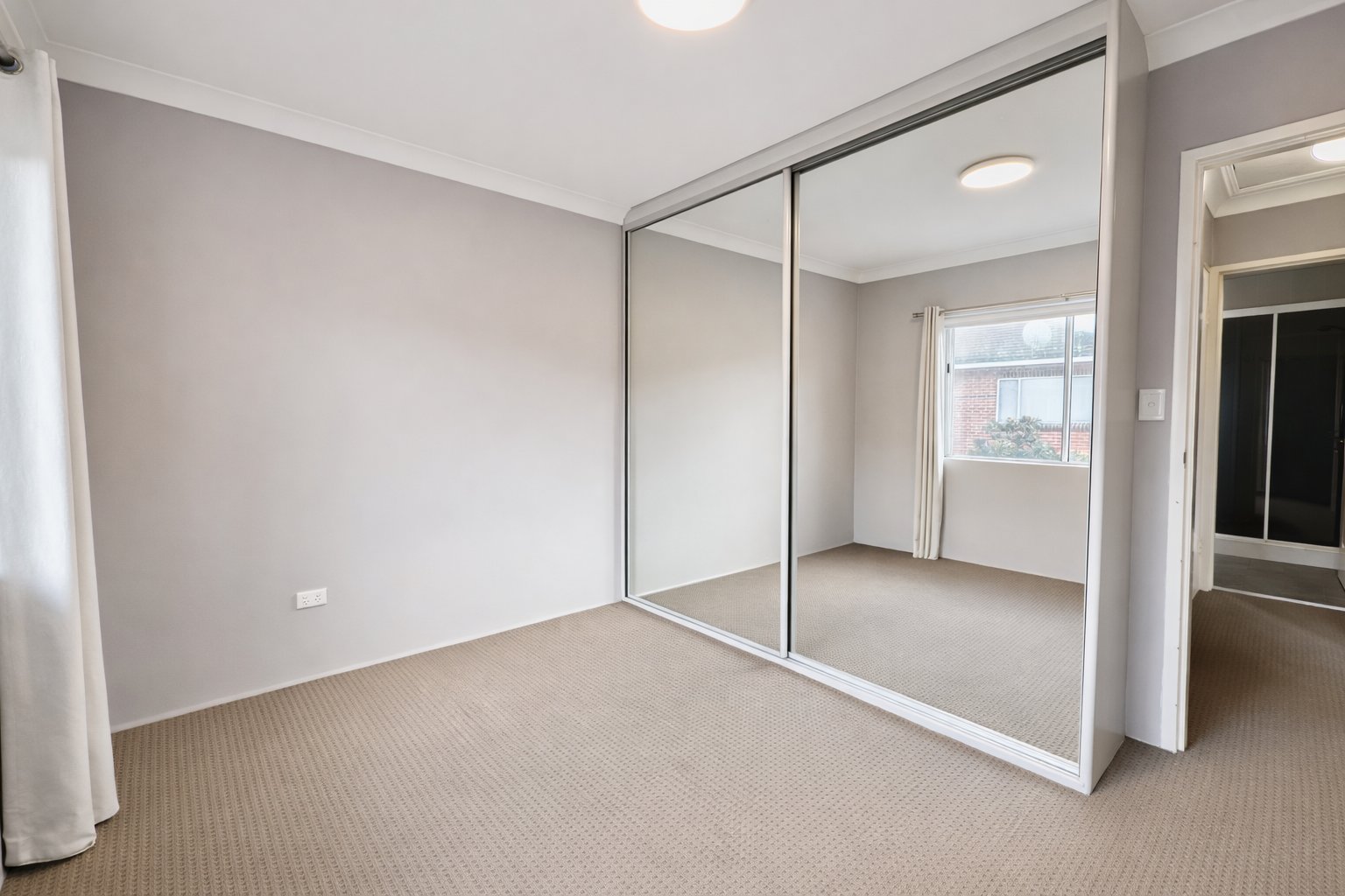 8/61-67 Varna Street CLOVELLY 9