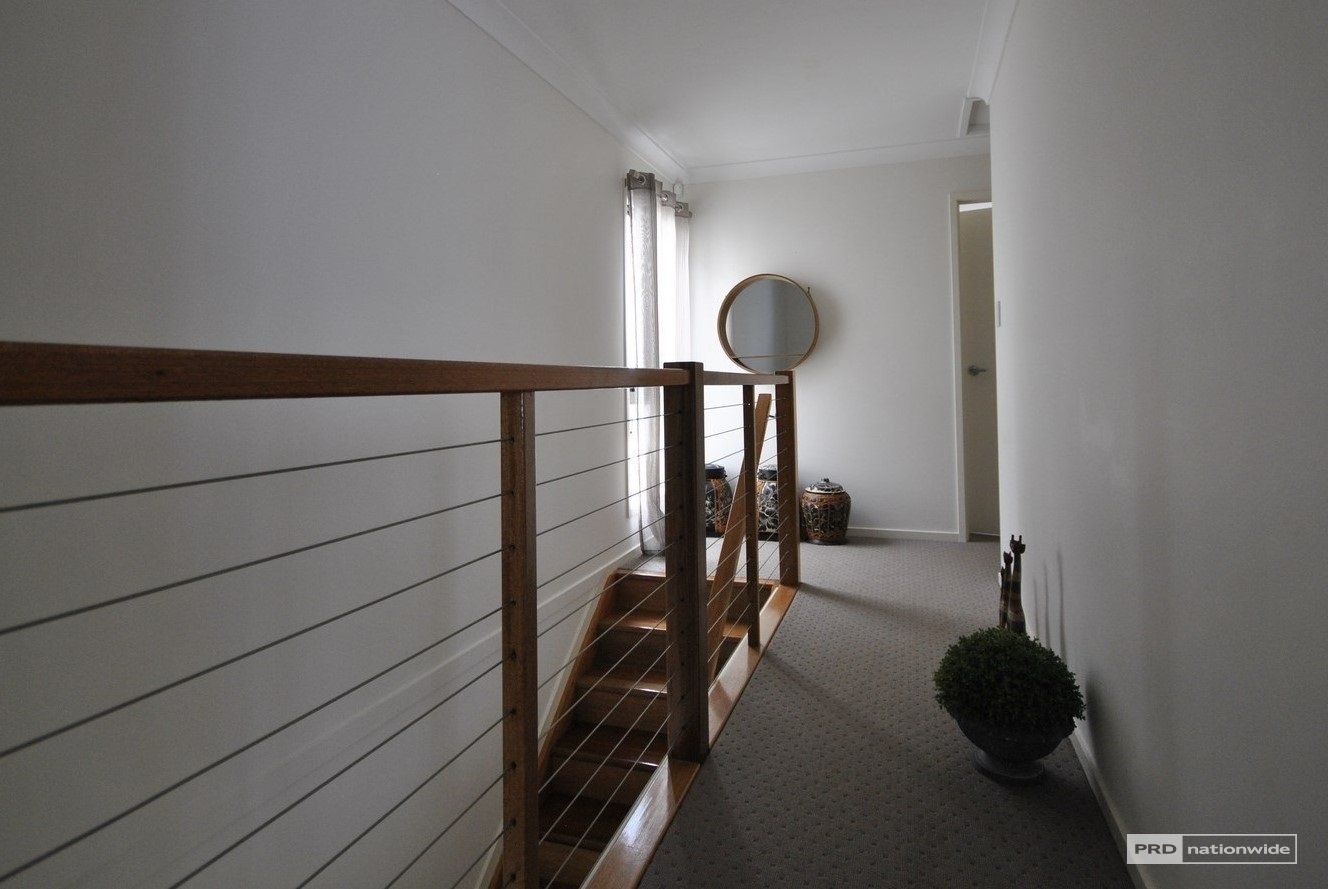 8/61 East Quay Drive BIGGERA WATERS 7