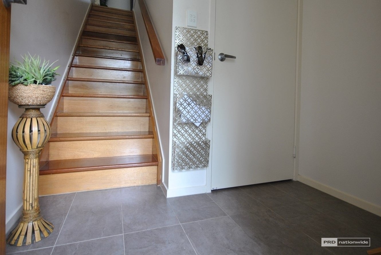 8/61 East Quay Drive BIGGERA WATERS 13