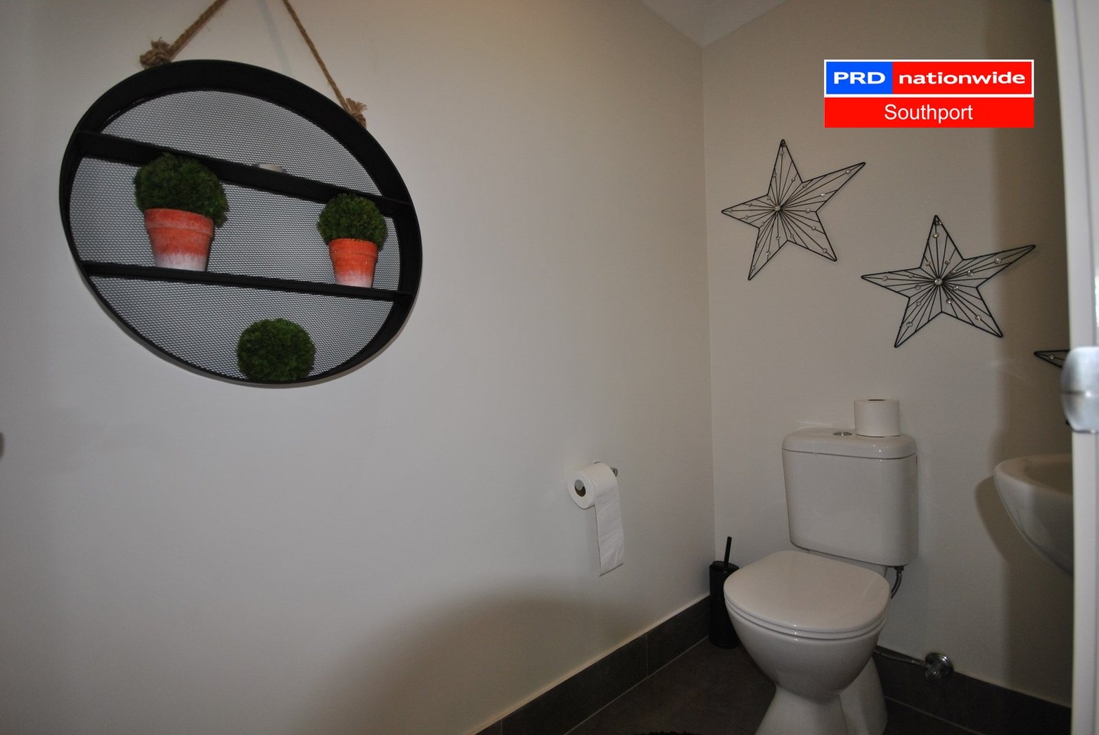 8/61 East Quay Drive BIGGERA WATERS 11