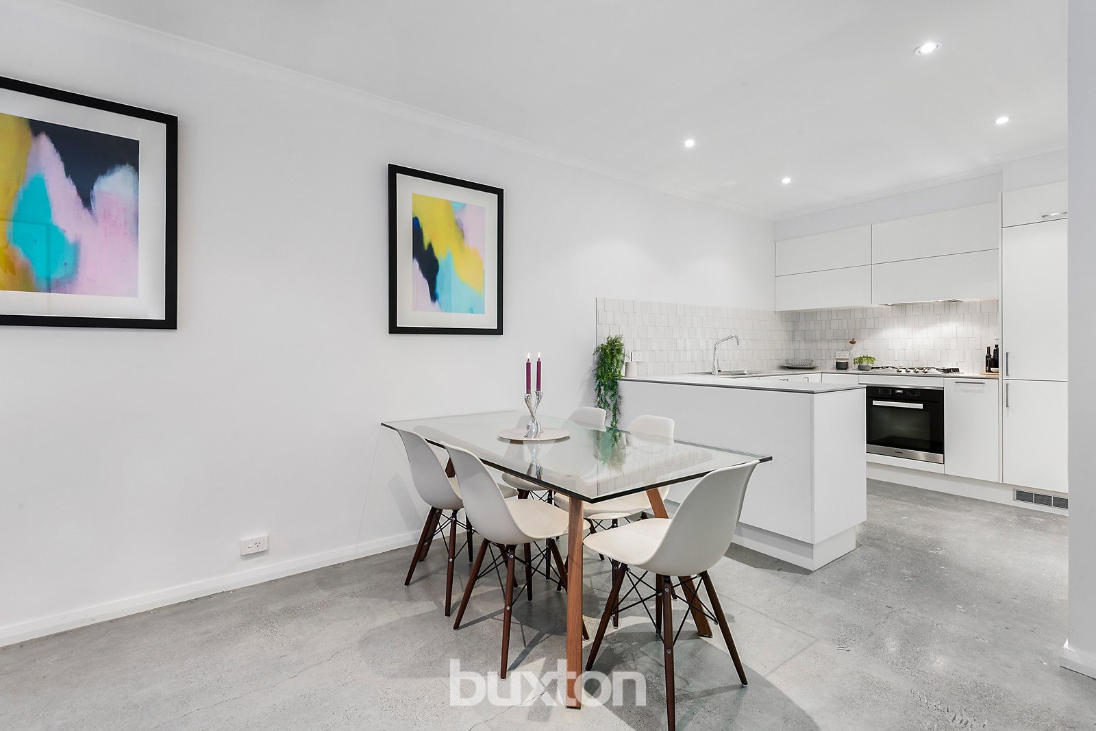 Gallery: 8/62 Wellington Street