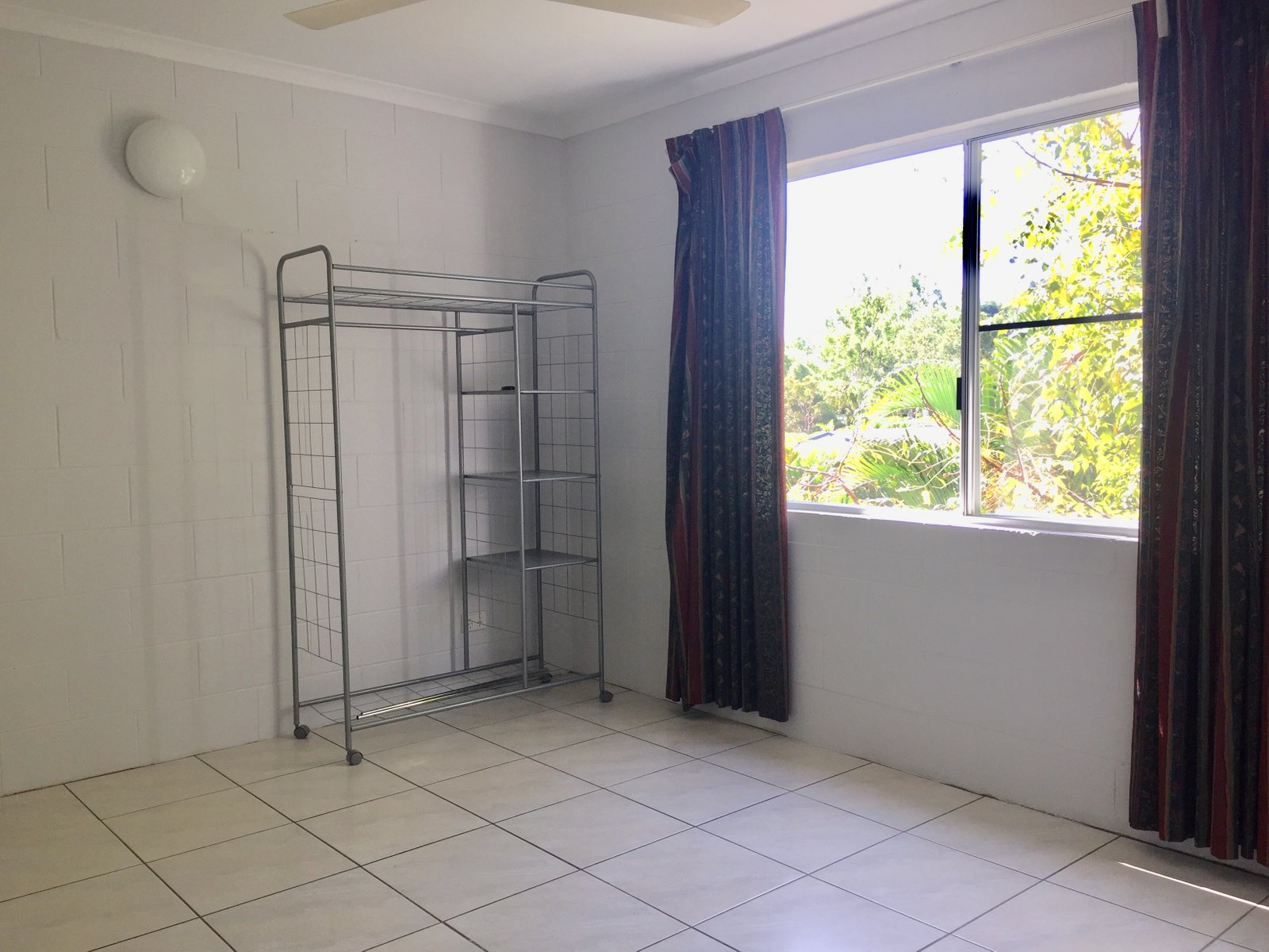 86/3 Eshelby Drive CANNONVALE 3