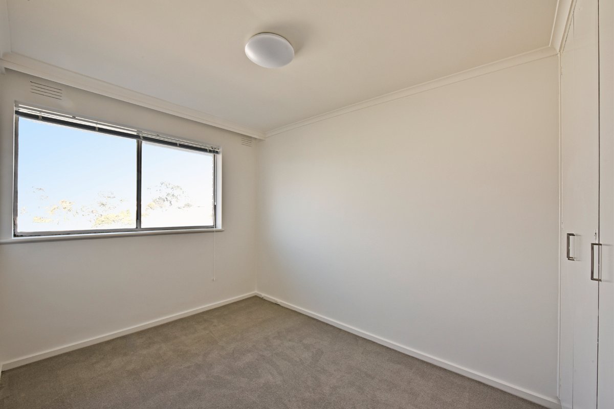 Gallery: 8/63 Hawksburn Road