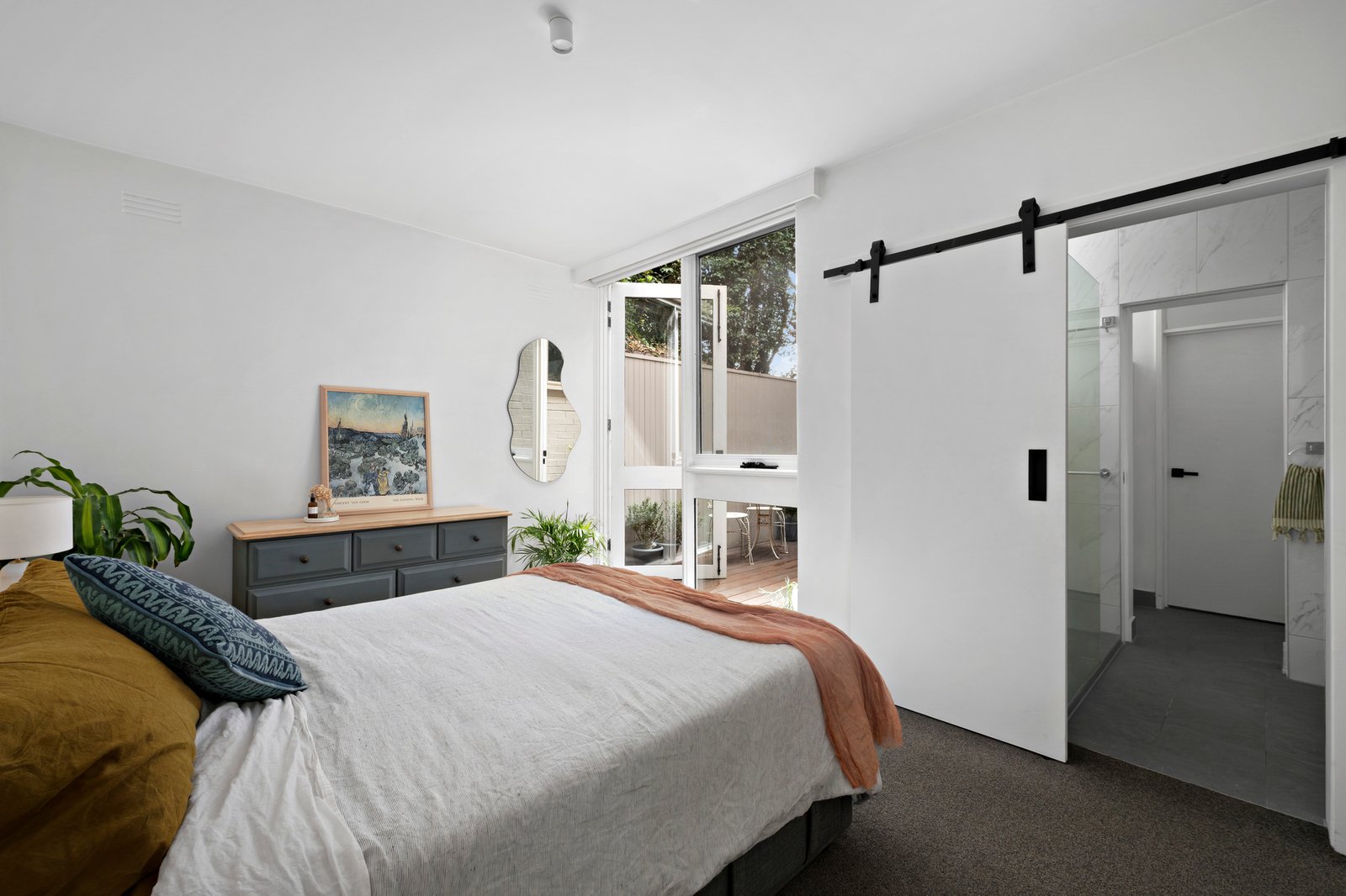 8/630 Toorak Road, Toorak, 3142