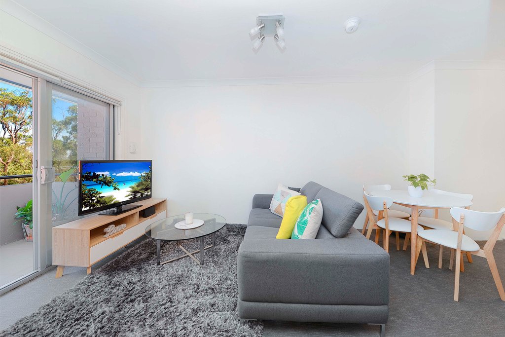 8/64 Rhodes Street HILLSDALE 2