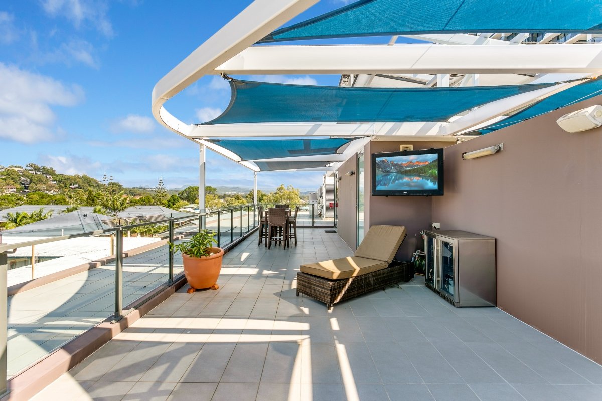 8/64 The Esplanade BURLEIGH HEADS 15