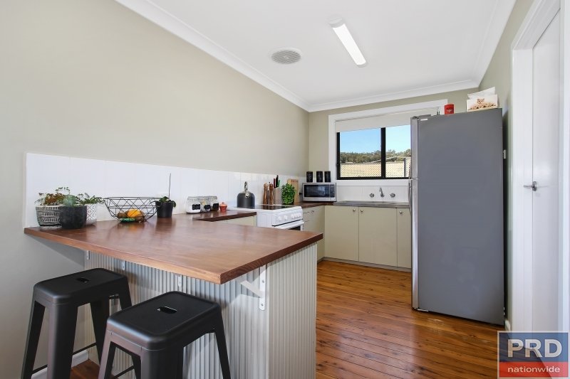 868 Tenbrink Street ALBURY 4