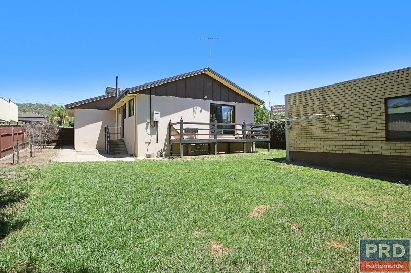 868 Tenbrink Street ALBURY 7