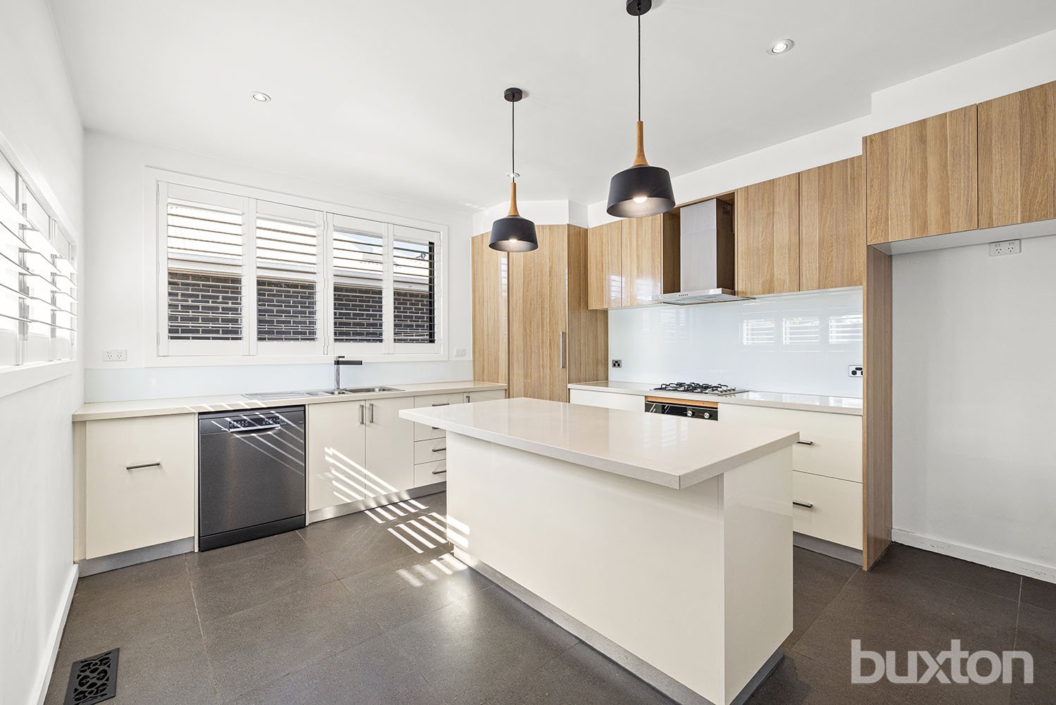 Gallery: 86A Brooks Street