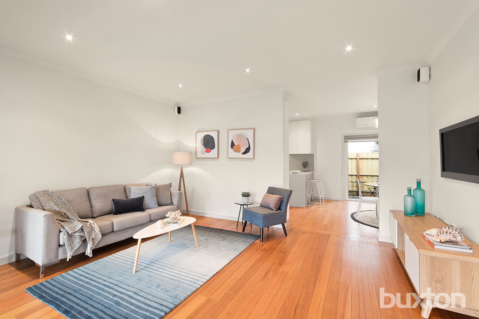 Gallery: 86a Middleton Street